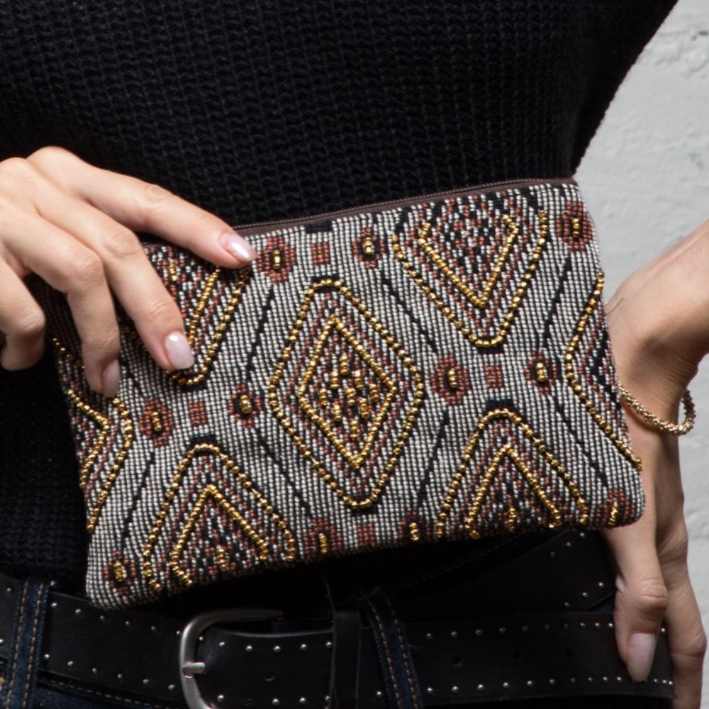 Handmade Beaded Diamond Pattern Clutch